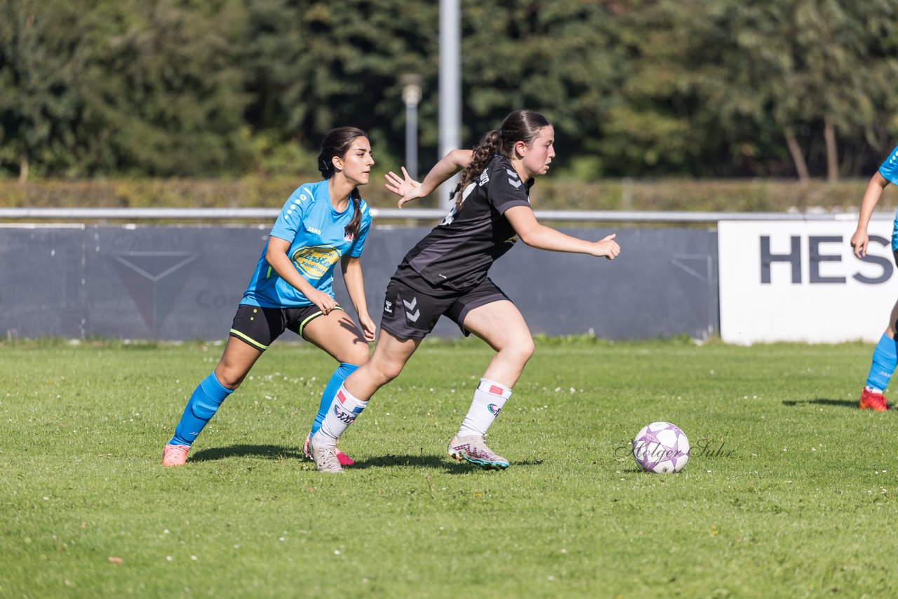 Bild 123 - wBJ SV Henstedt Ulzburg - FSG Oldendorf Itzehoe : Ergebnis: 2:5